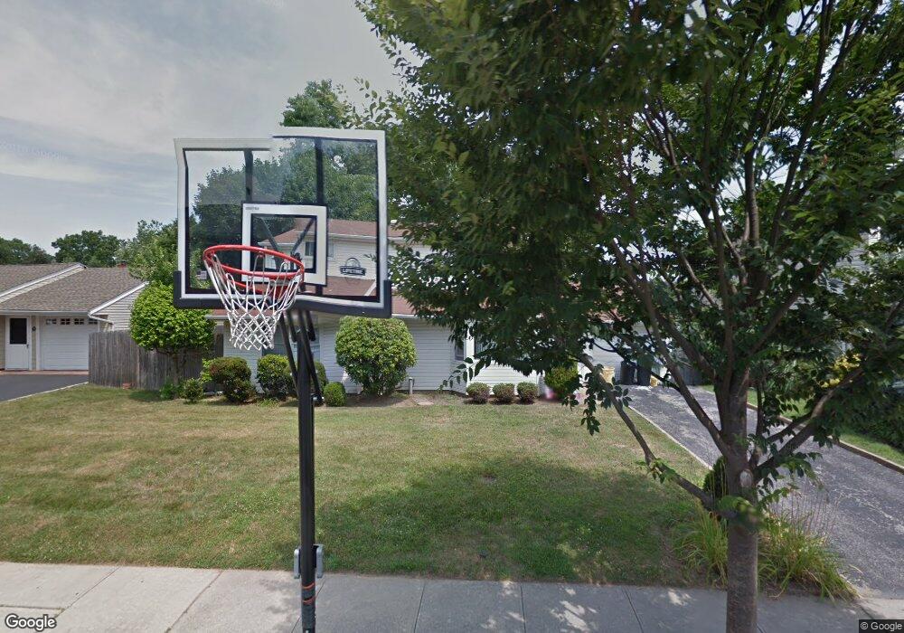 9 Bryant Rd, Glen Cove, NY 11542 - photo 1