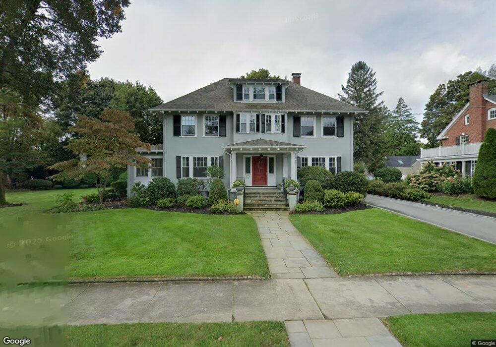 34 Cabot St, Winchester, MA 01890 - photo 1