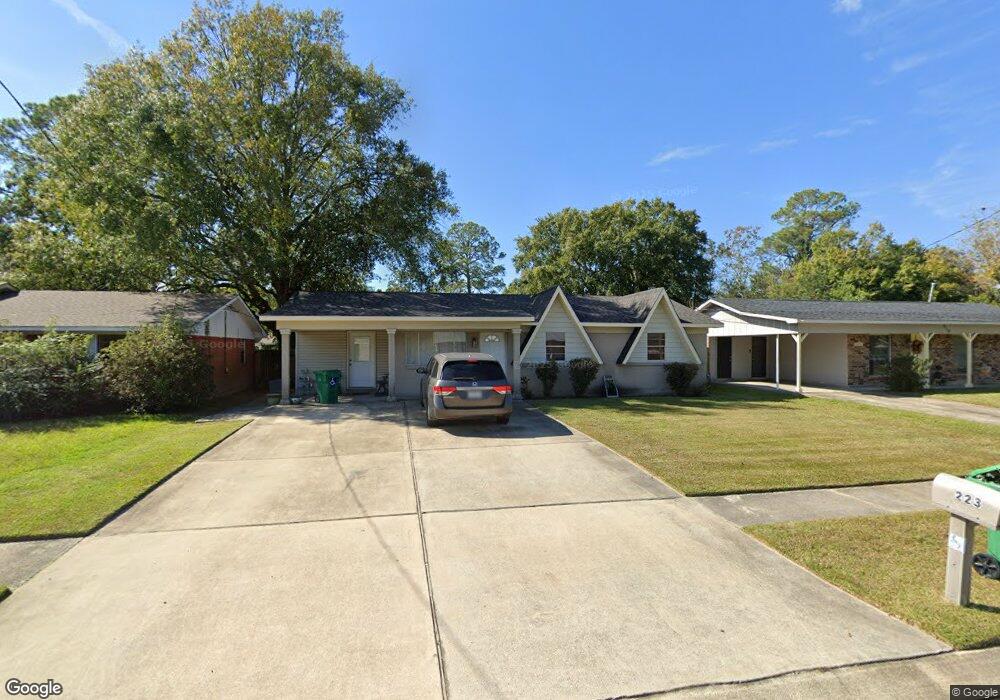 223 Bluebird Dr, Slidell, LA 70458 - photo 1