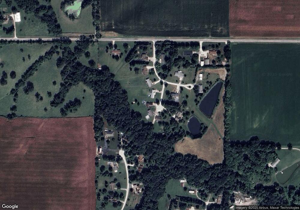 123 Coral Berry Dr, Jacksonville, IL 62650 - photo 1