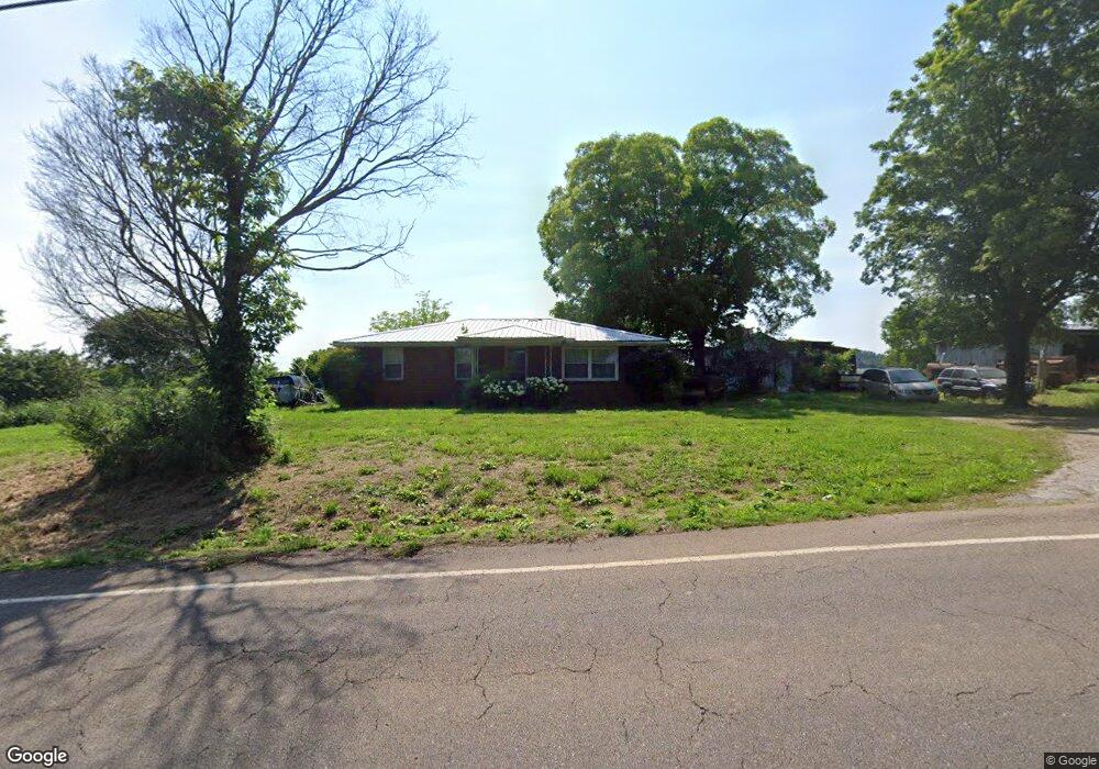 14520 Lakeshore Dr, Rutledge, TN 37861 - photo 1