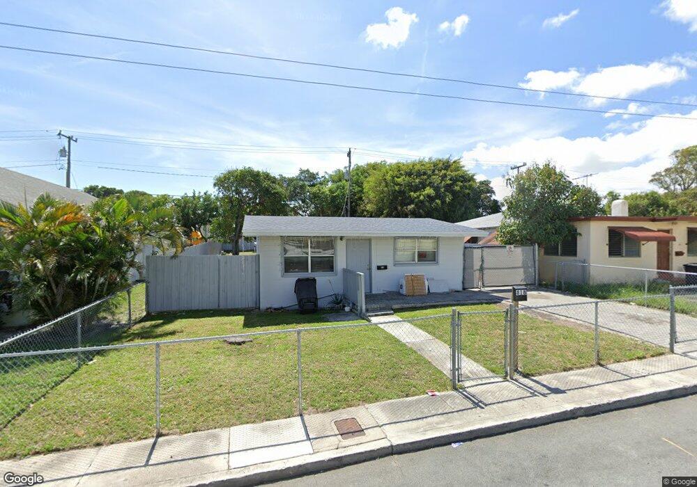 818 22nd St, West Palm Beach, FL 33407 - photo 1