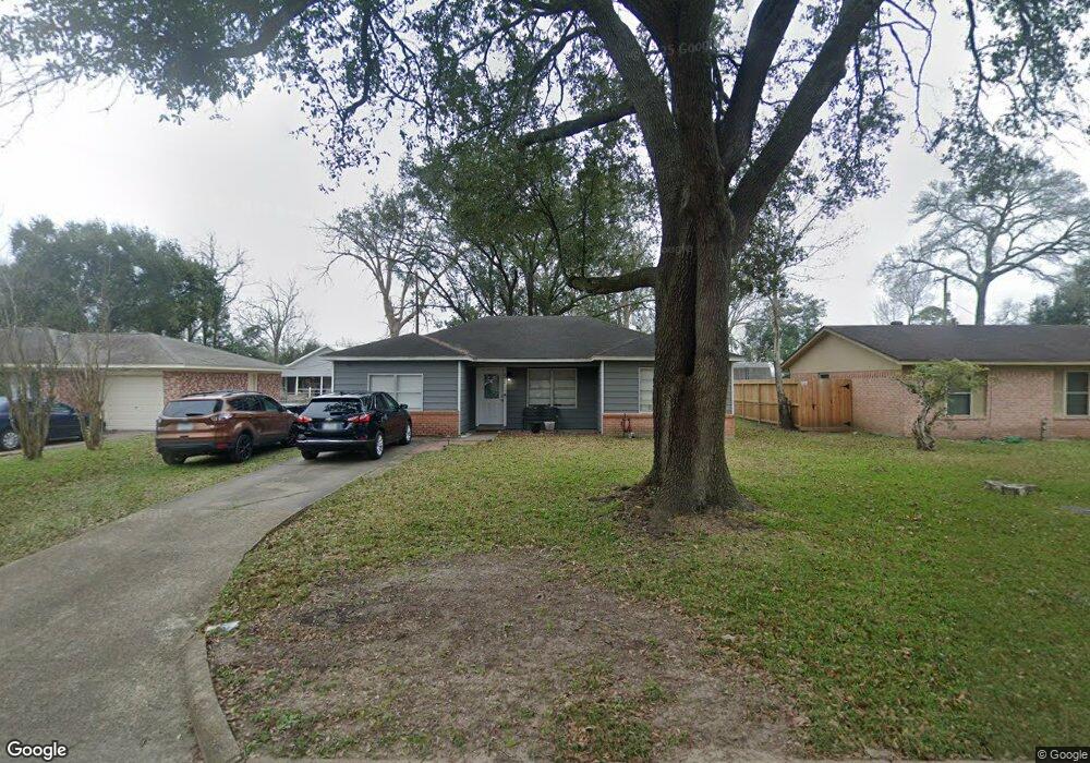 752 Dezso Dr, Alvin, TX 77511 - photo 1