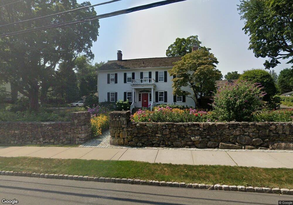 255 Main St, New Canaan, CT 06840 - photo 1