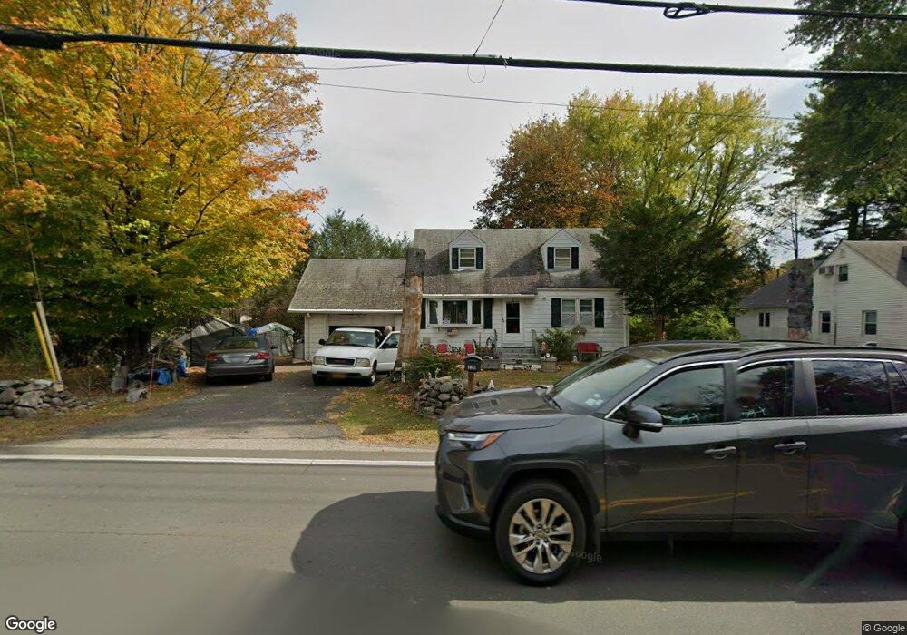 229 Saddle River Rd, Airmont, NY 10952 - photo 1