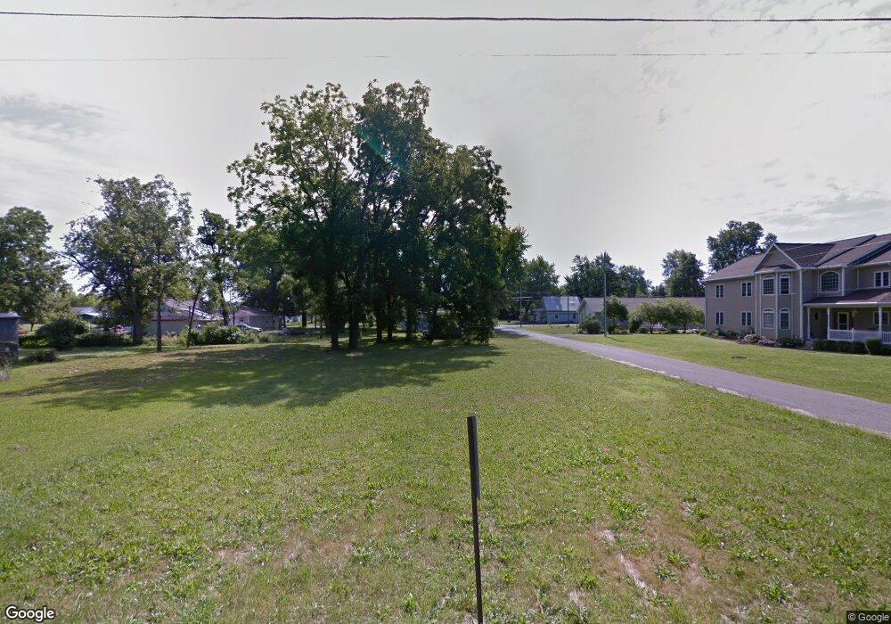 1714 Garland Ave, Lima, OH 45804 - photo 1