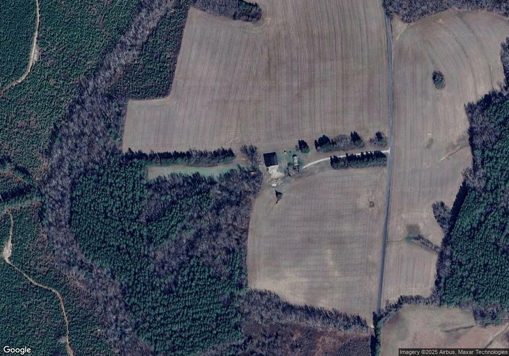 5319 Old Poole Rd, Dundas, VA 23938 - photo 1