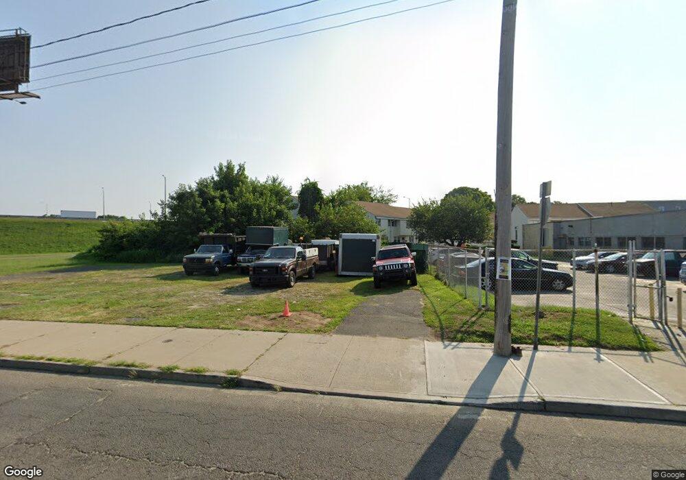 902 Seaview Ave unit 906, Bridgeport, CT 06607 - photo 1