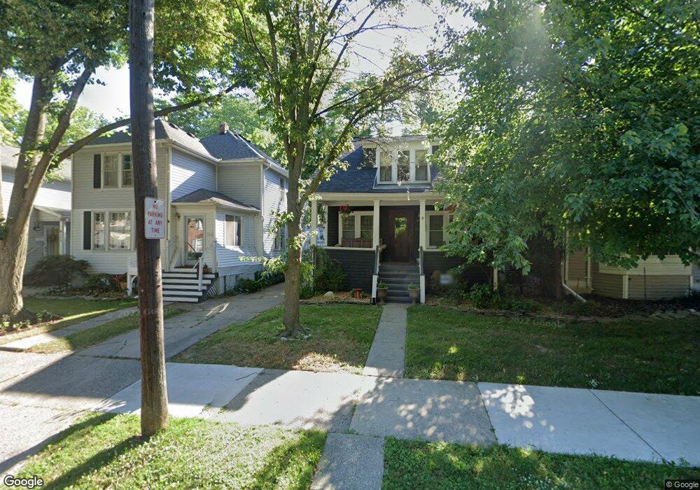 520 Notre Dame St, Grosse Pointe, MI 48230 - photo 1