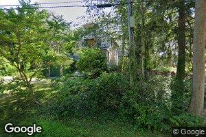 9 Agassiz Rd, Woods Hole, MA 02543