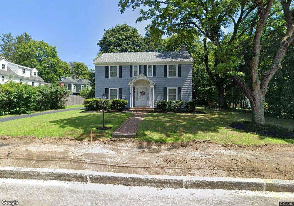 16 Douglas Rd, Lowell, MA 01852 - photo 1