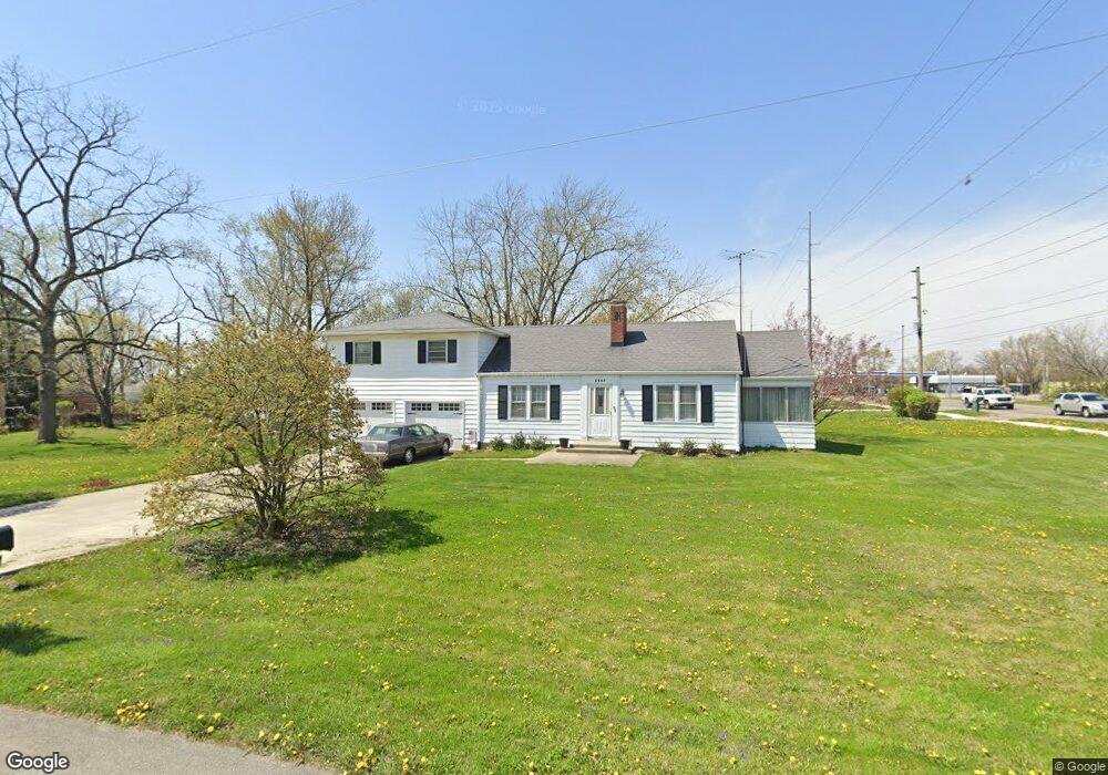 1927 Whittier Ave, Anderson, IN 46011 - photo 1