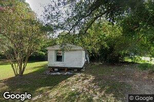 211 S Meeks St, Nicholls, GA 31554