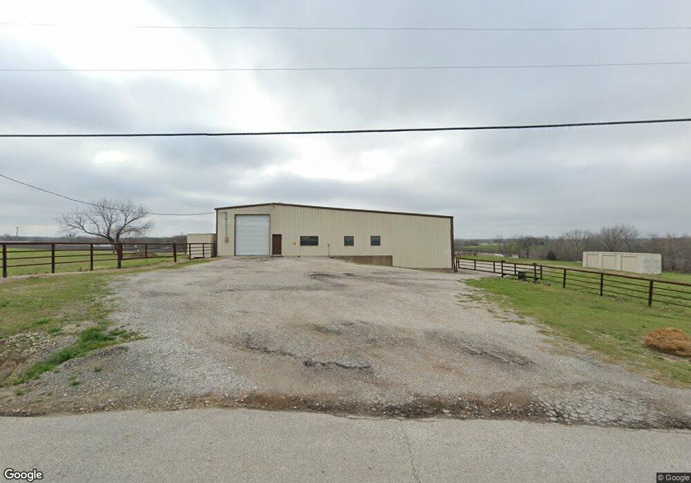 1051 Lake Halbert Rd, Corsicana, TX 75109 - photo 1