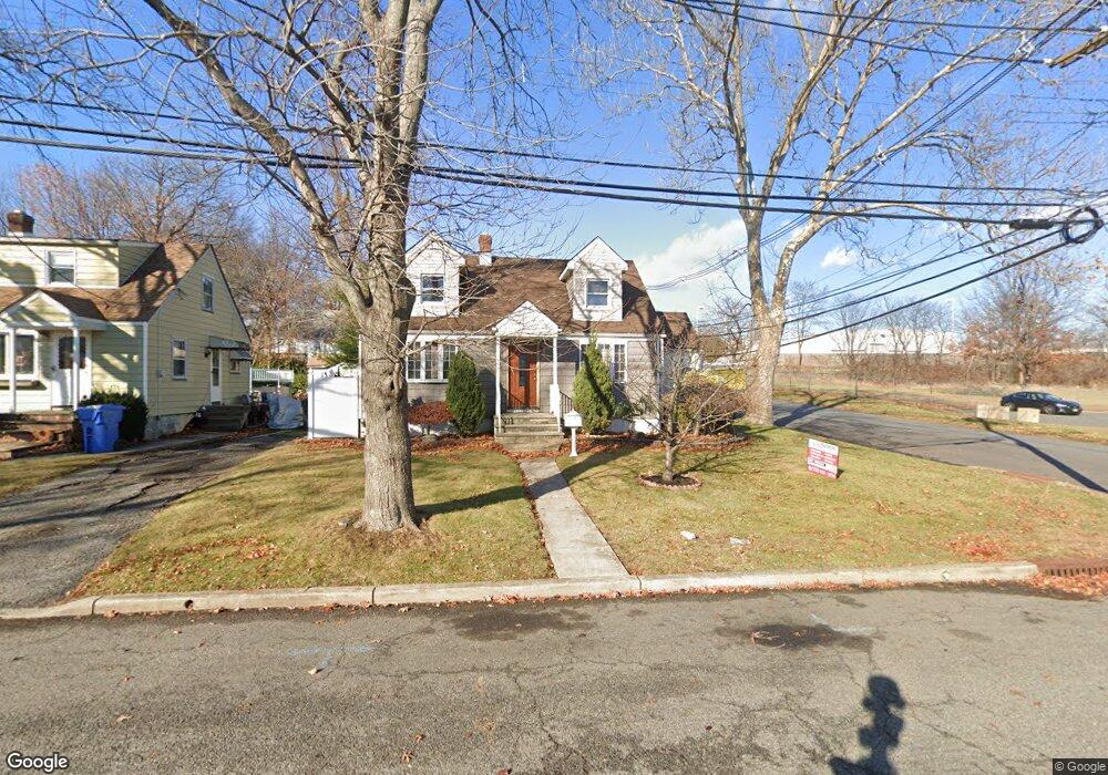 131 W Woodbridge Ave, Iselin, NJ 08830 - photo 1