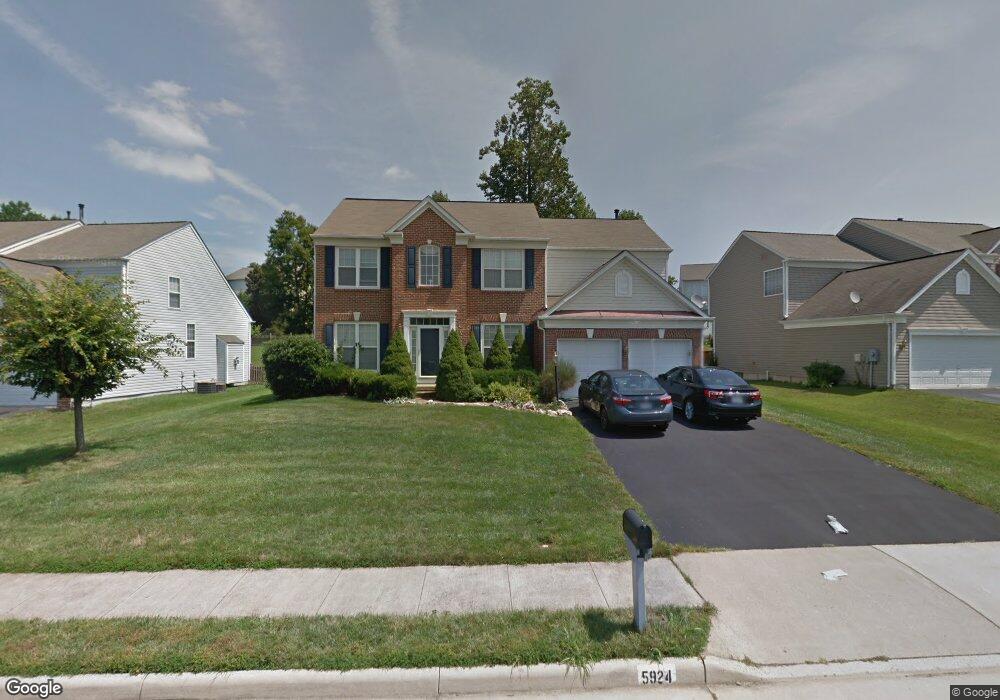 5924 Moonbeam Dr, Woodbridge, VA 22193 - photo 1