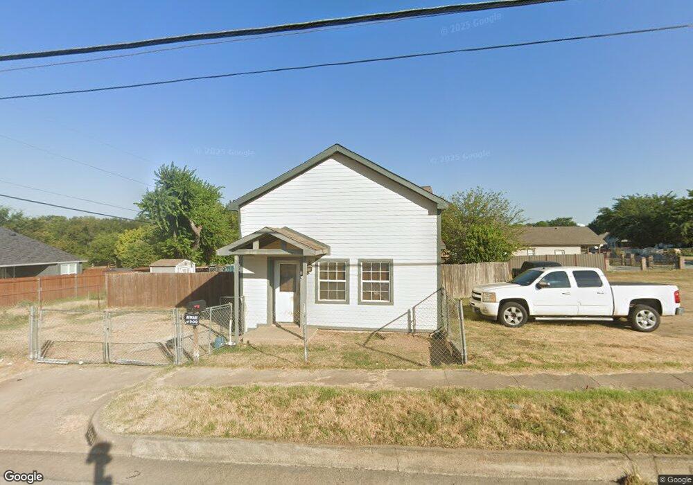 2701 NW 23rd St, Fort Worth, TX 76106 - photo 1