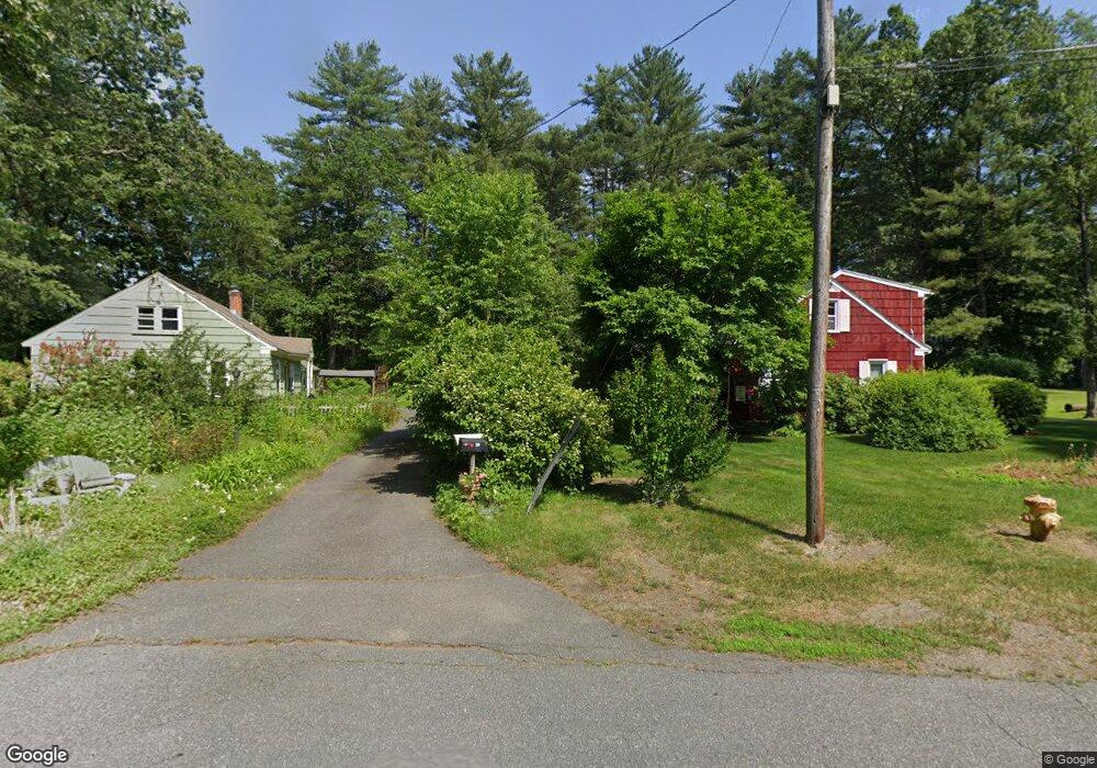 25 Oak Ridge Rd, Greenfield, MA 01301 - photo 1