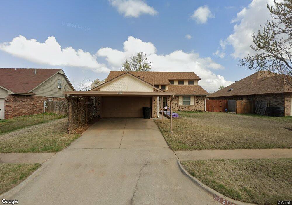 2117 NE 10th St, Moore, OK 73160 - photo 1