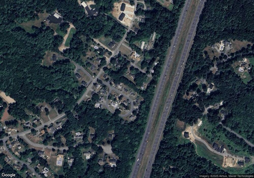 8 Web Rd, Georgetown, MA 01833 - photo 1