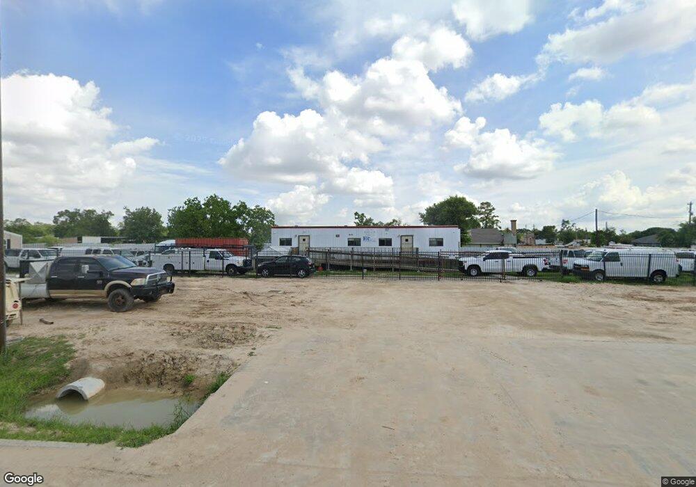 10805 Seneca St, Houston, TX 77016 - photo 1