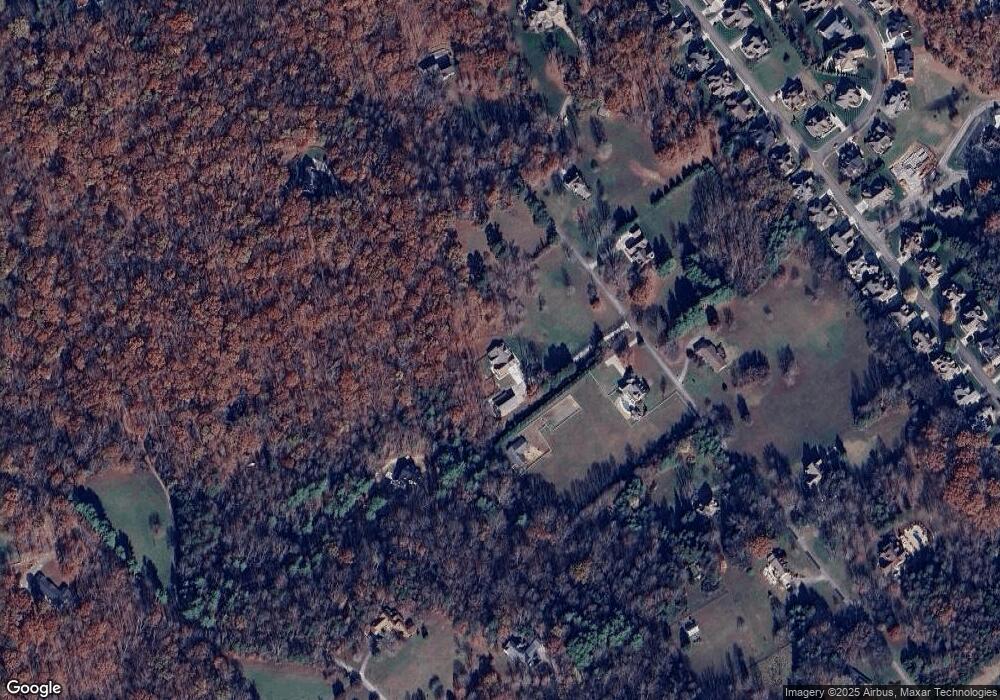 2231 Fallen Oaks Dr, Knoxville, TN 37932 - photo 1