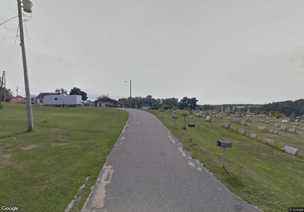 105 Price St W, Dillonvale, OH 43917 - photo 1