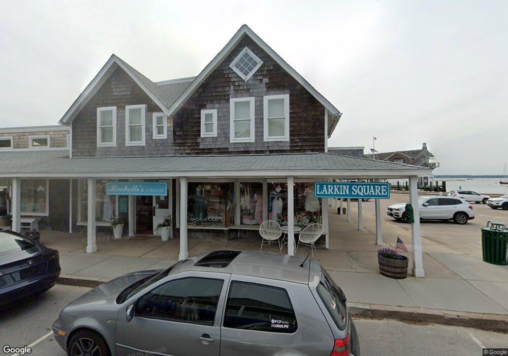 113 Bay St unit 1, Westerly, RI 02891 - photo 1