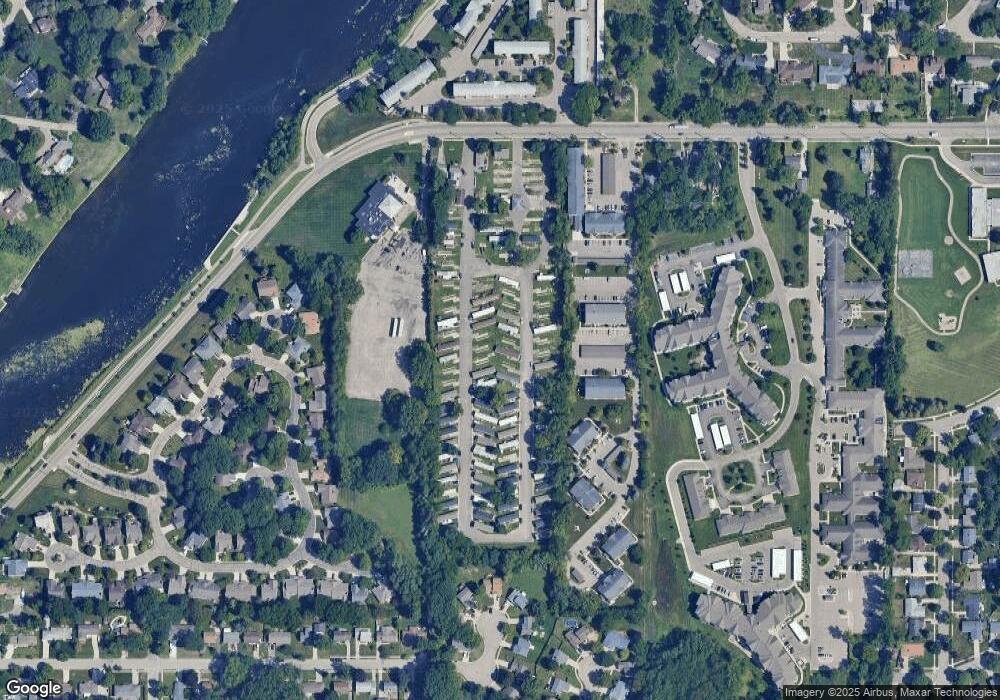 3407 W Mount Hope Ave, Lansing, MI 48911 - photo 1