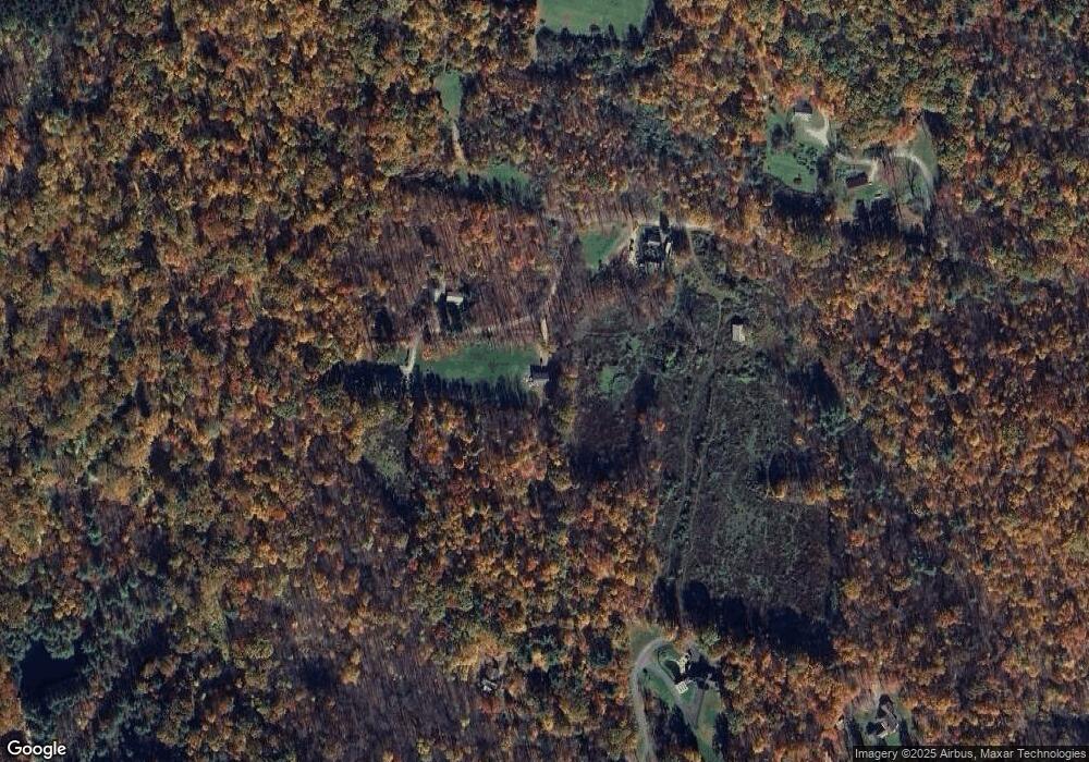 1079 White Oaks Rd, Pownal, VT 05261 - photo 1