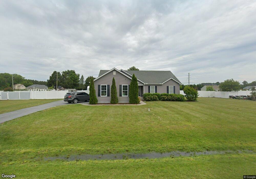 24586 Hollytree Cir, Georgetown, DE 19947 - photo 1