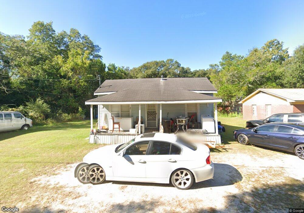 49 Girtman St, Hazlehurst, GA 31539 - photo 1