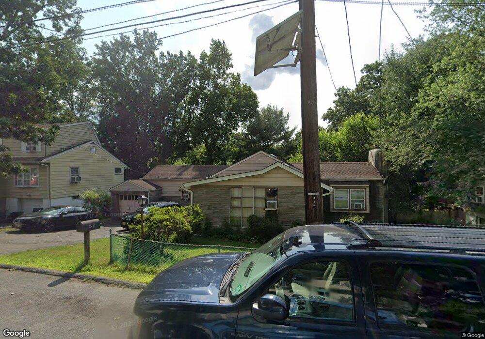 233 Linden Rd, Wayne, NJ 07470 - photo 1