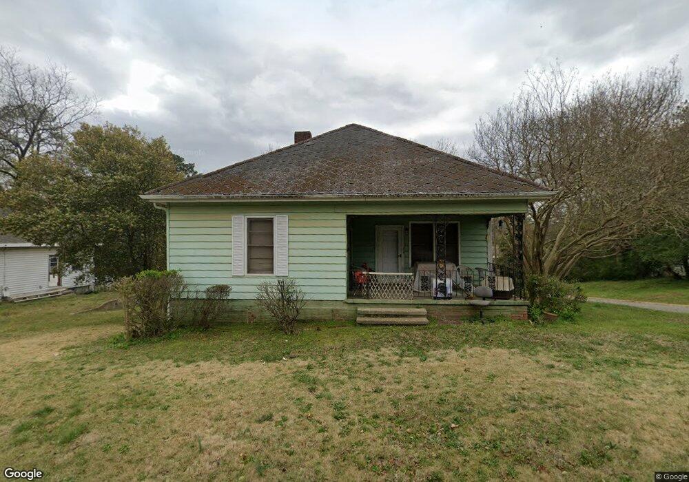 245 Mulberry St, Roanoke, AL 36274 - photo 1