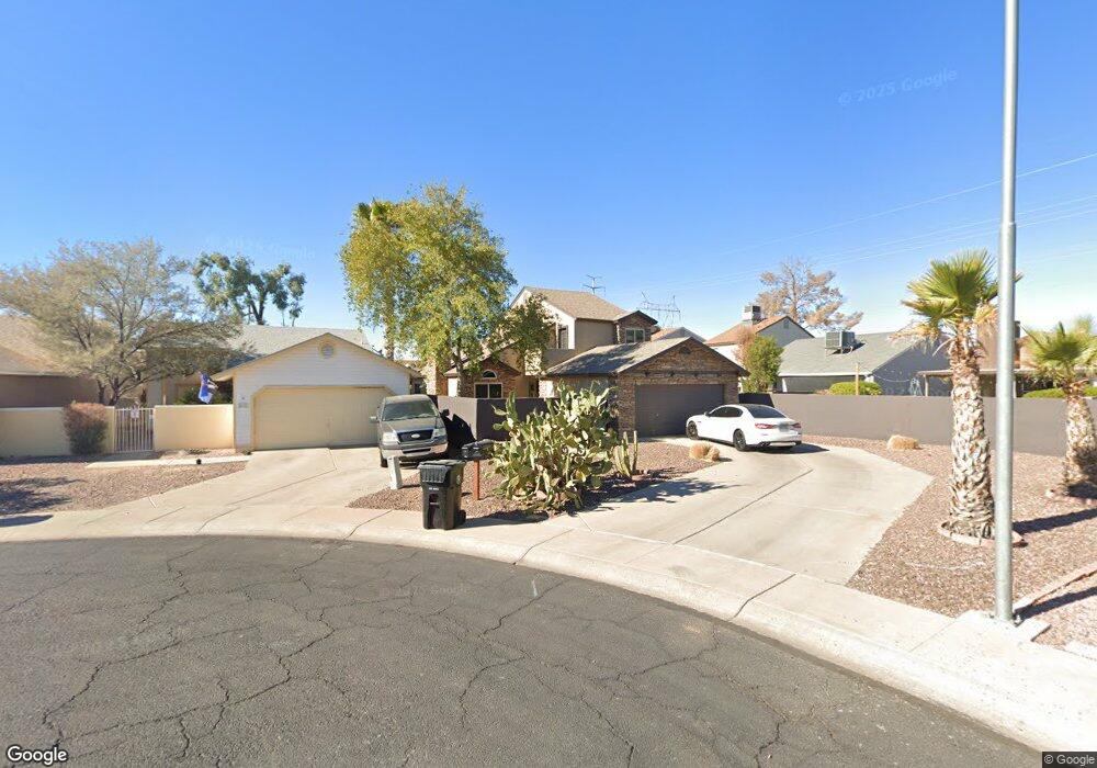 522 N Omaha Cir, Mesa, AZ 85205 - photo 1