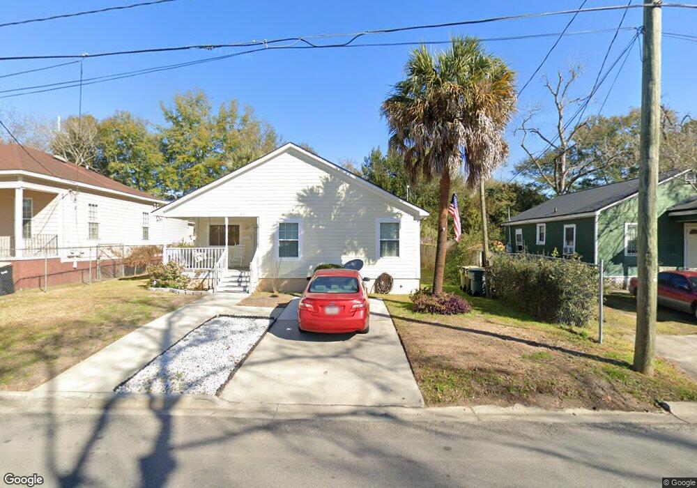 610 E 33rd St, Savannah, GA 31401 - photo 1