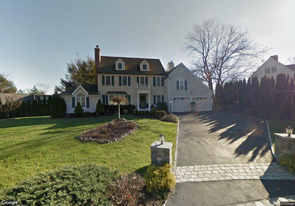 2 Bradbury Place, Riverside, CT 06878 - photo 1