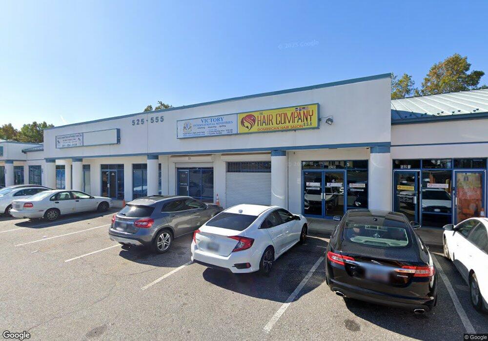 525 Ritchie Rd unit 585, Capitol Heights, MD 20743 - photo 1