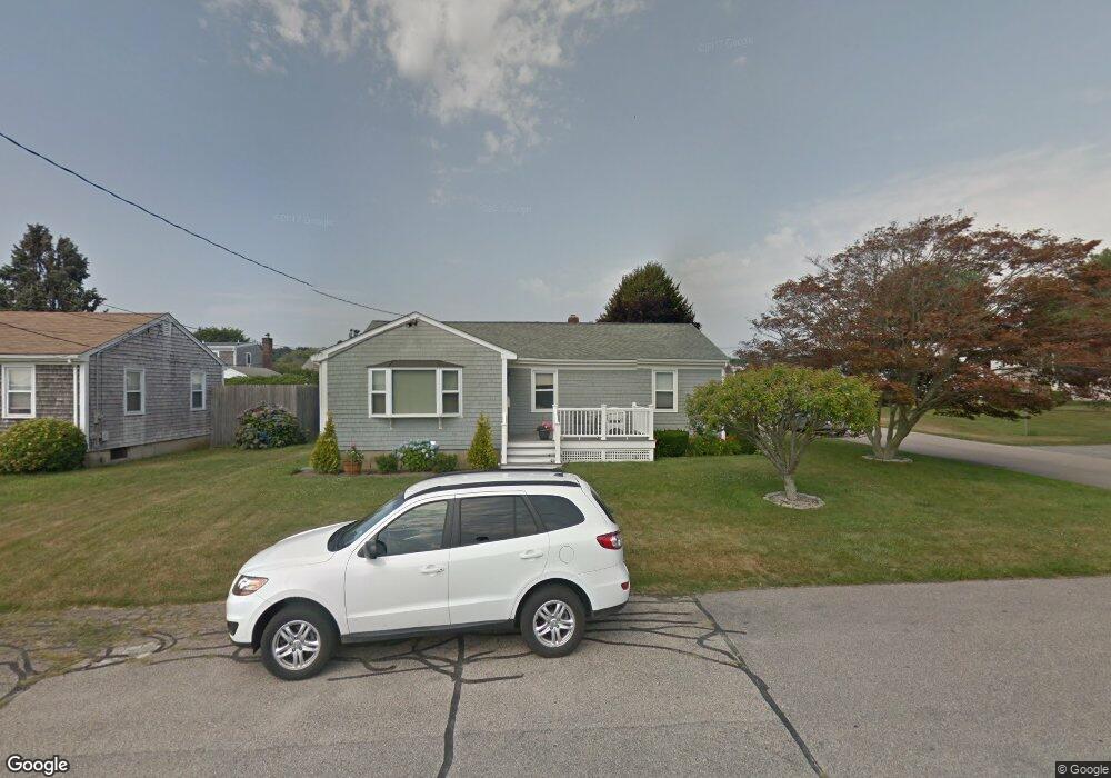 11 Daniel St, Newport, RI 02840 - photo 1