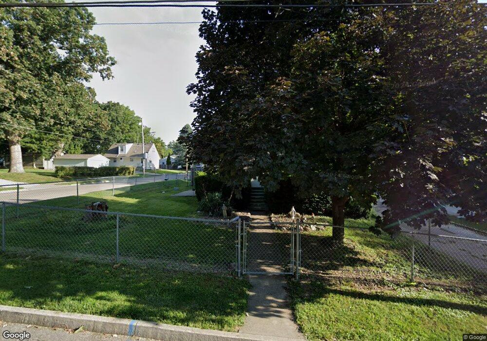 2627 Prospect Rd, Des Moines, IA 50310 - photo 1