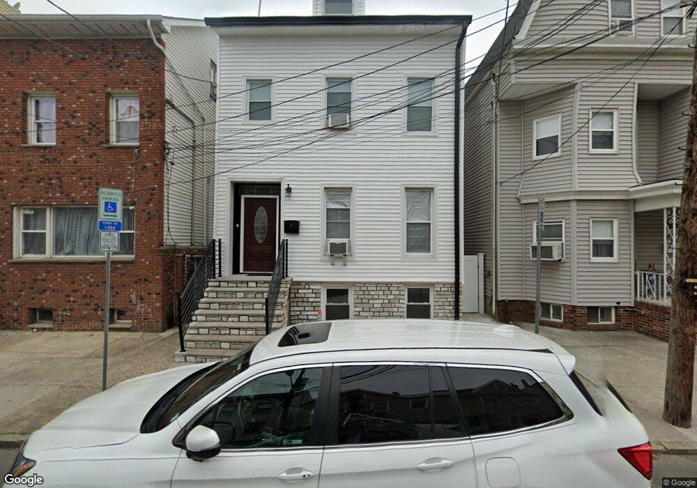 243 Walnut St, Newark, NJ 07105 - photo 1