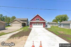 W4540 Buss Dr, Cecil, WI 54111