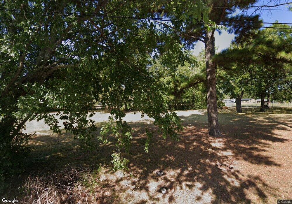 1301 Oak St, Bonham, TX 75418 - photo 1