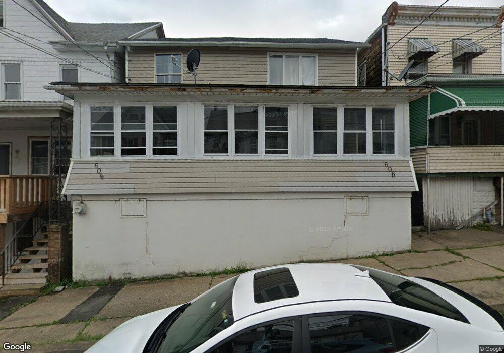 608 Seybert St, Hazleton, PA 18201 - photo 1