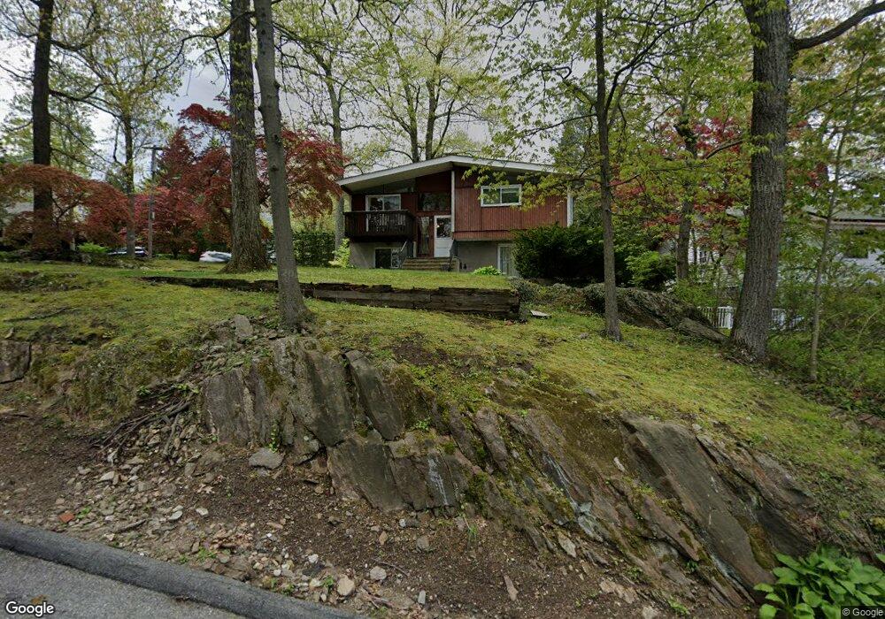 30 Woodland Rd, Pleasantville, NY 10570 - photo 1