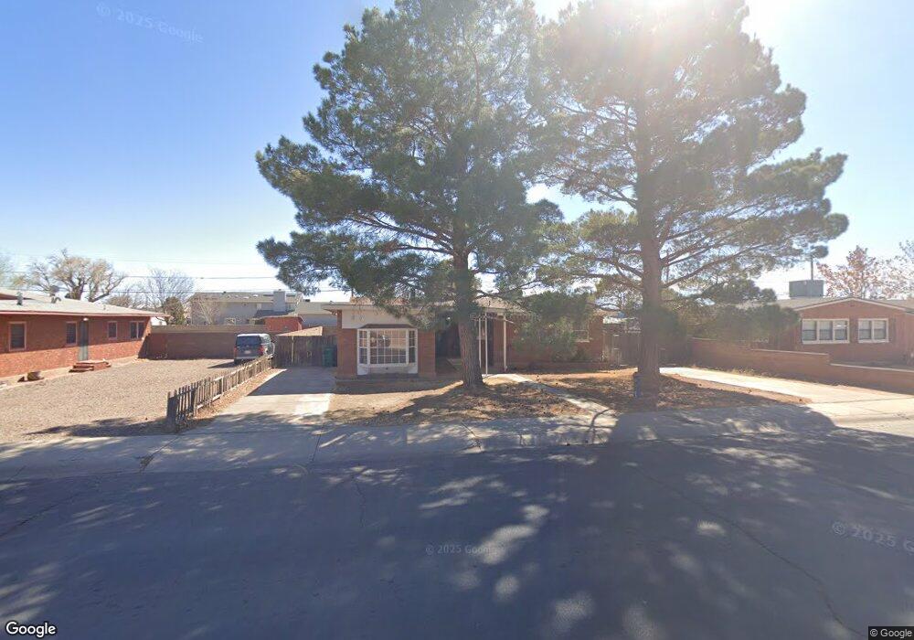 327 W Hillview St, Winslow, AZ 86047 - photo 1