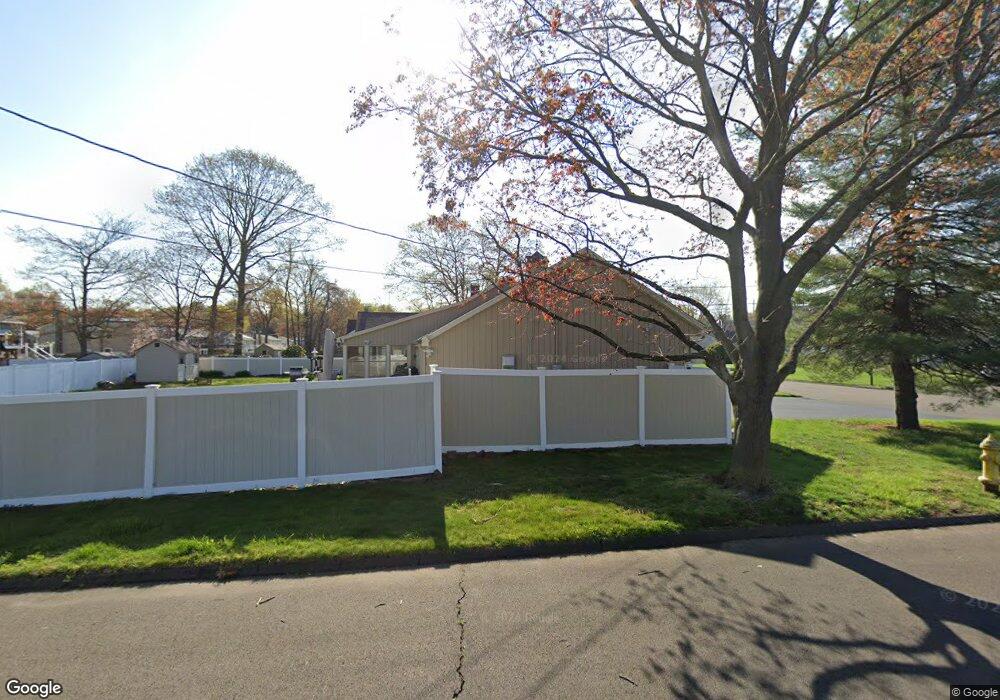 65 Carriage Ln, Milford, CT 06460 - photo 1