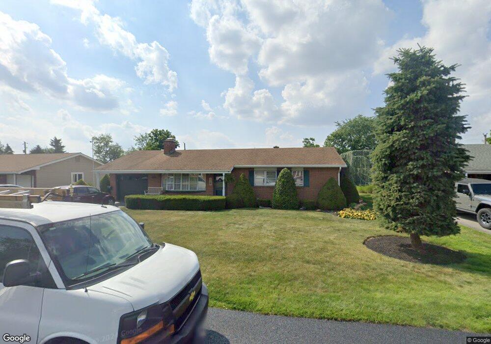 4297 Elm Dr, Allentown, PA 18103 - photo 1