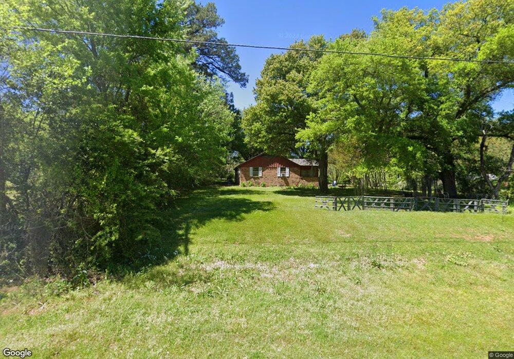 1303 N Pine St, Vivian, LA 71082 - photo 1