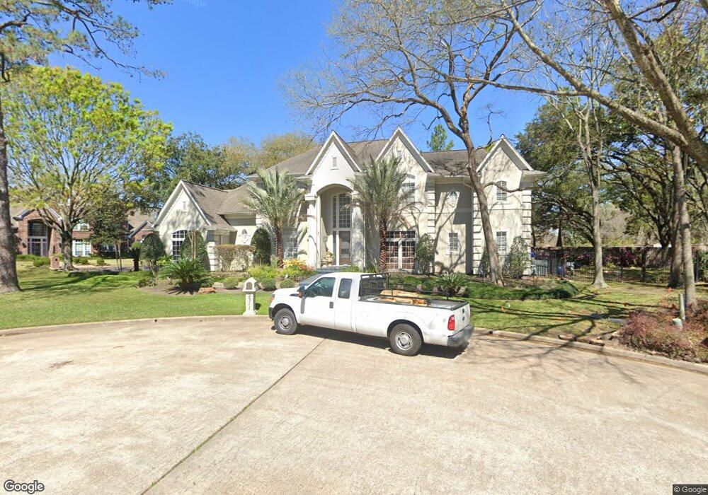 2311 Pinefield Ln, Houston, TX 77063 - photo 1